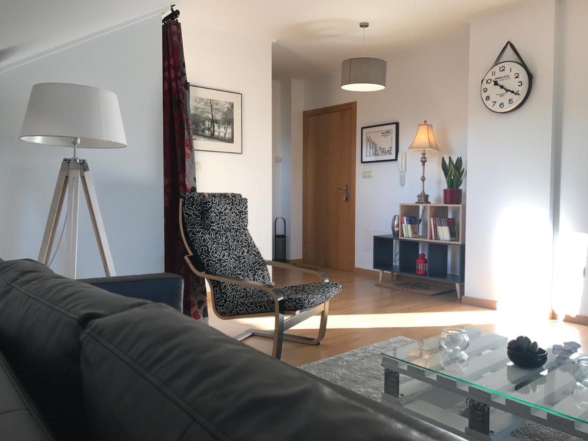 Apartamento Manuel Maria อายาริซ ภายนอก รูปภาพ
